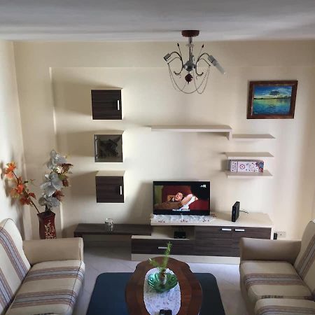 One Apartament Apartment Durres Exterior photo