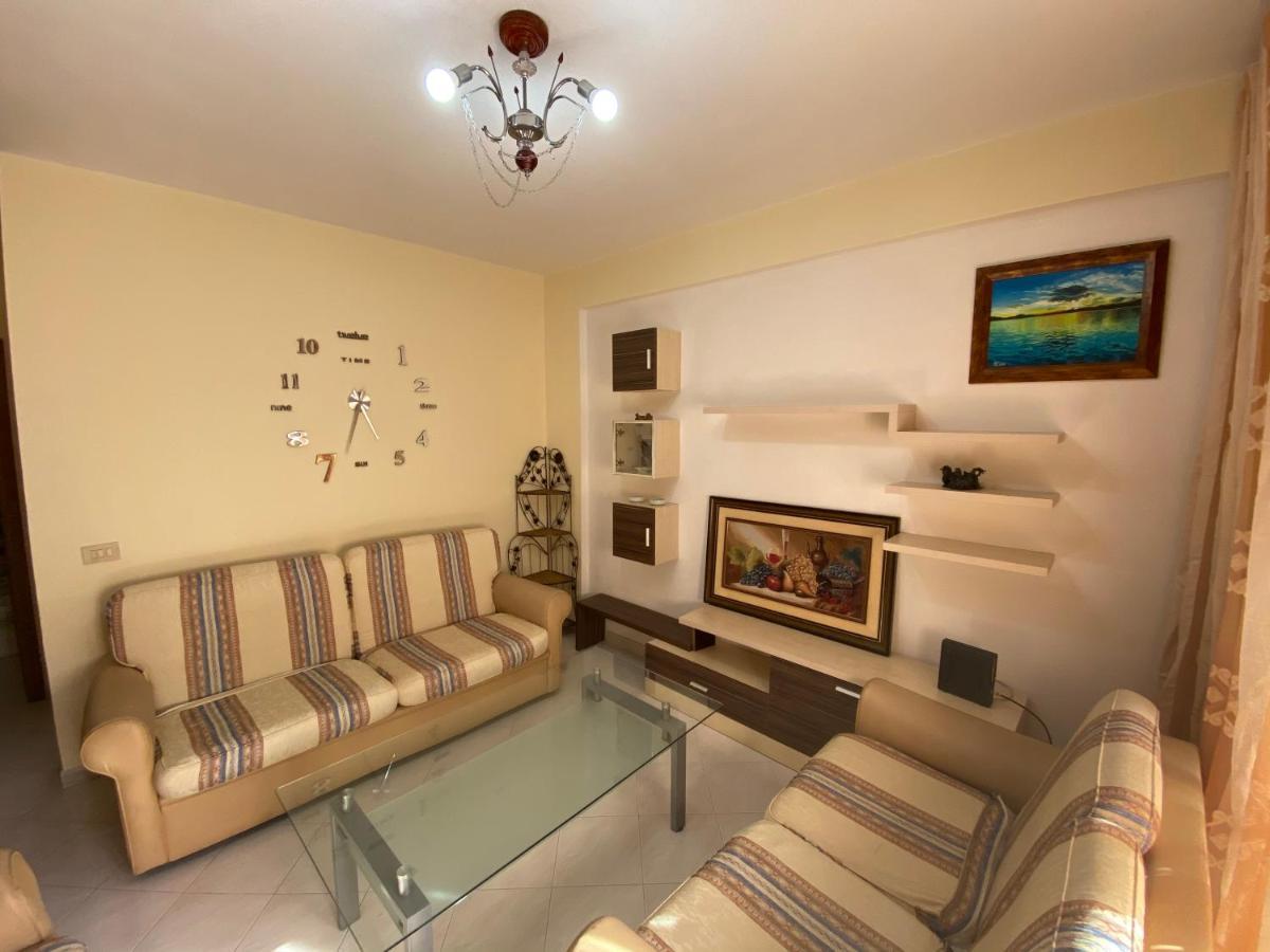 One Apartament Apartment Durres Exterior photo